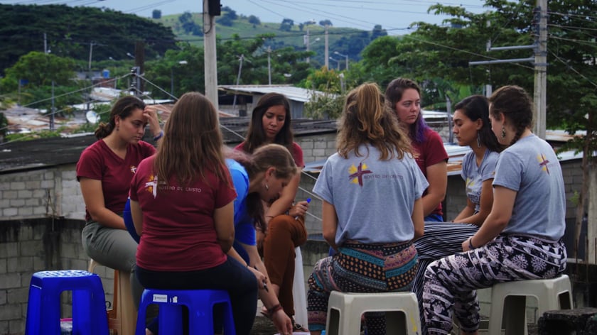 Rostro de Cristo volunteer community in Ecuador, 2019